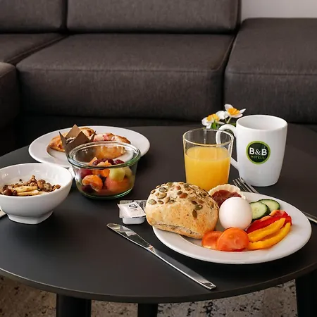 호텔 Duesseldorf-hilden 3*
